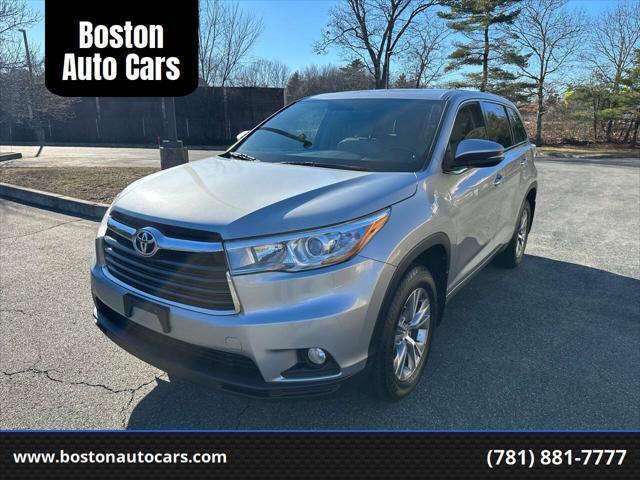 used 2015 Toyota Highlander car, priced at $15,885