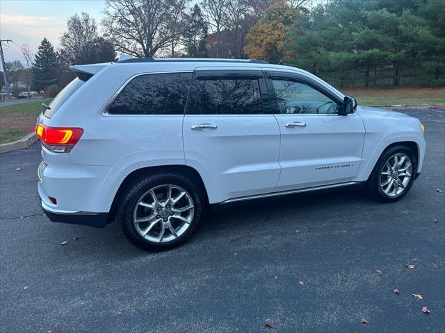 used 2016 Jeep Grand Cherokee car, priced at $15,200