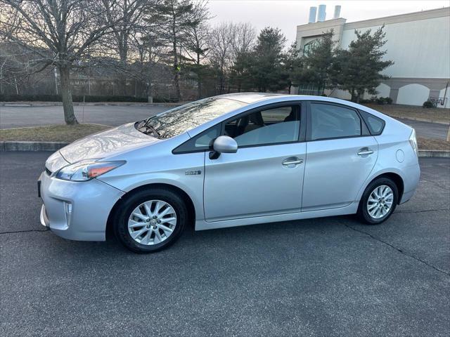 used 2014 Toyota Prius Plug-in car, priced at $10,895