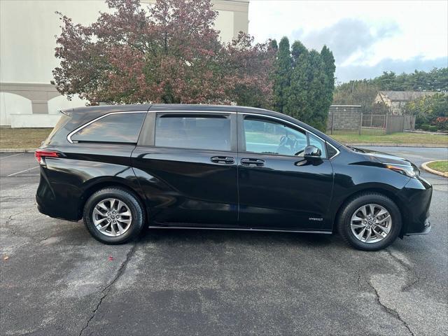 used 2021 Toyota Sienna car, priced at $28,999