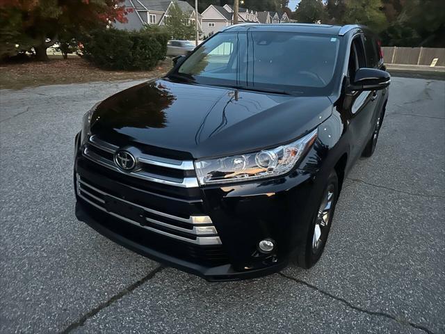 used 2017 Toyota Highlander car, priced at $23,888