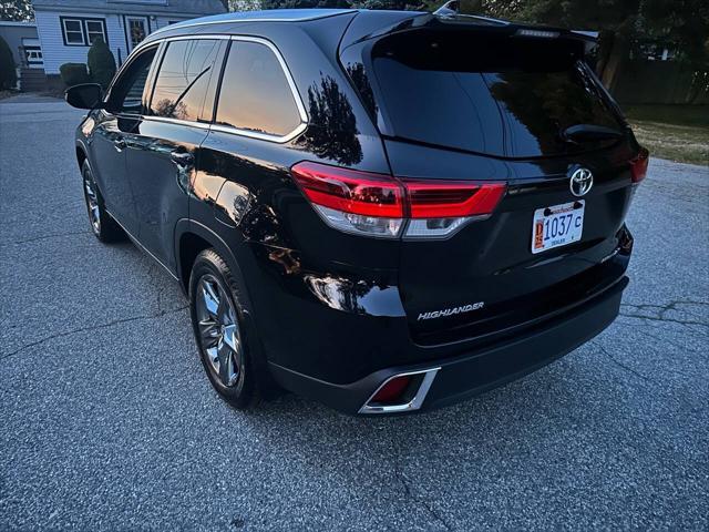 used 2017 Toyota Highlander car, priced at $23,888