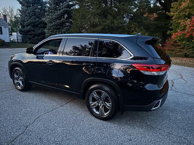 used 2017 Toyota Highlander car, priced at $23,888