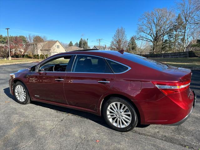 used 2014 Toyota Avalon Hybrid car, priced at $15,400