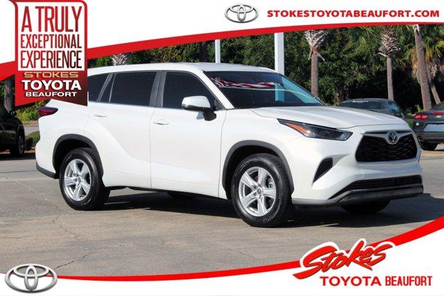 used 2023 Toyota Highlander car, priced at $35,790