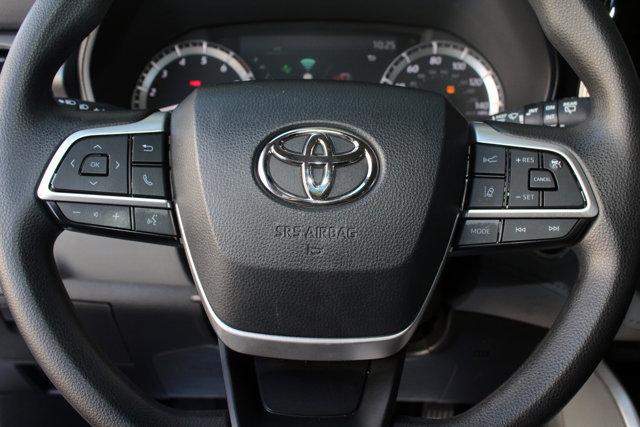 used 2023 Toyota Highlander car, priced at $35,790