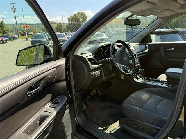 used 2016 Chevrolet Traverse car, priced at $13,998