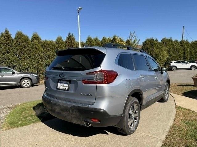 new 2025 Subaru Ascent car, priced at $40,353