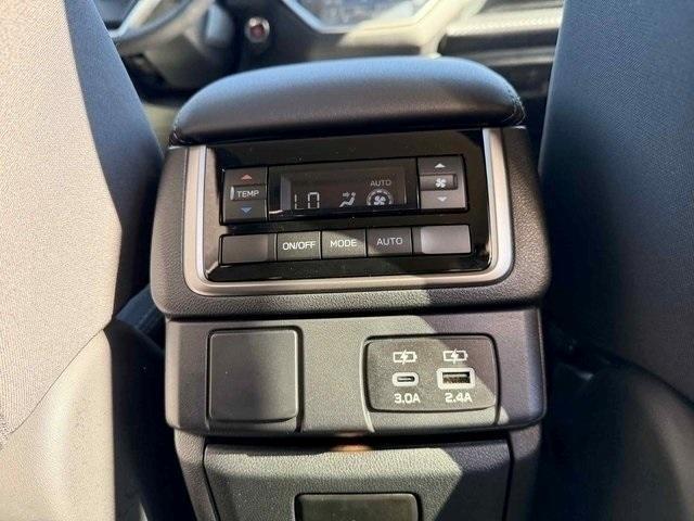 new 2025 Subaru Ascent car, priced at $40,353