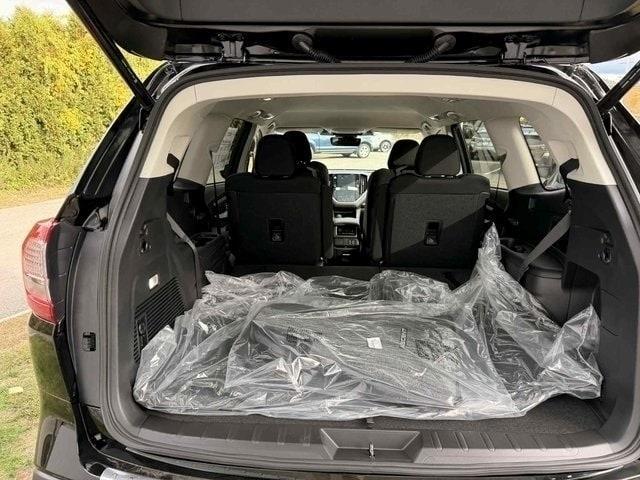 new 2025 Subaru Ascent car, priced at $40,353