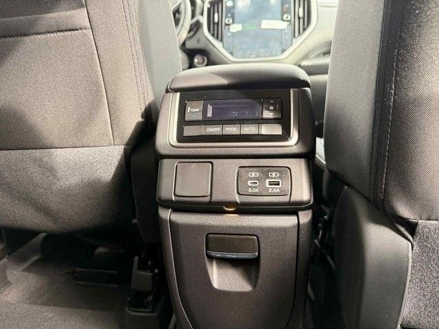 new 2025 Subaru Ascent car, priced at $40,353