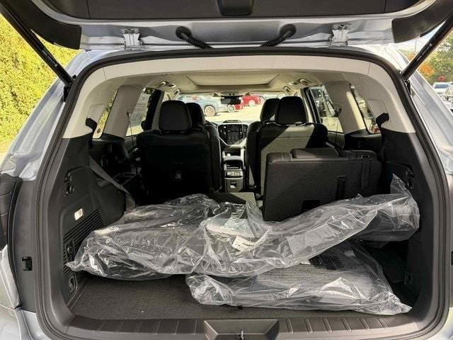new 2025 Subaru Ascent car, priced at $50,579