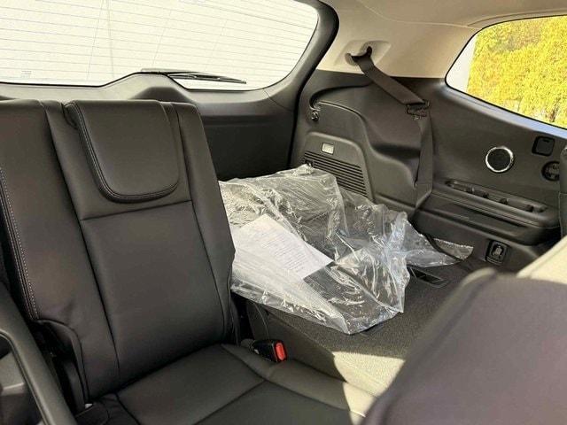 new 2025 Subaru Ascent car, priced at $50,579