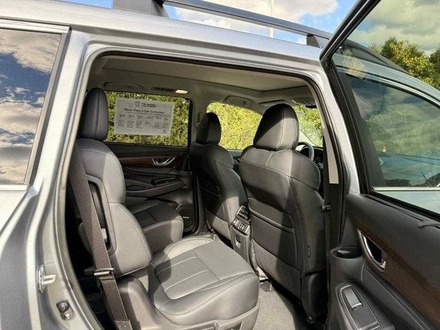 new 2025 Subaru Ascent car, priced at $50,579
