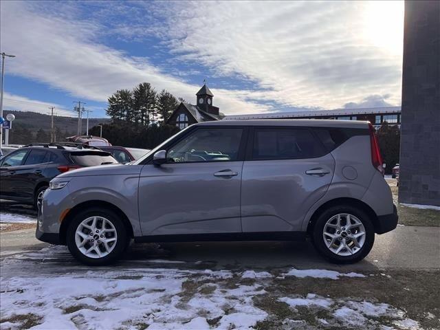 used 2022 Kia Soul car, priced at $17,388