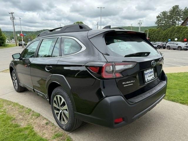 new 2025 Subaru Outback car, priced at $31,347
