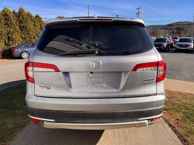 used 2021 Honda Pilot car, priced at $26,899