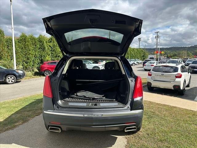 used 2017 Cadillac XT5 car, priced at $19,999