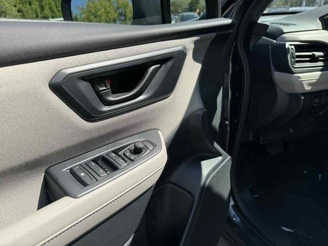new 2025 Subaru Forester car, priced at $30,658
