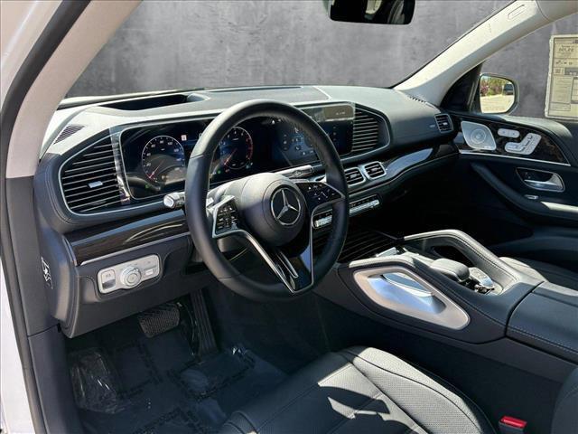 new 2025 Mercedes-Benz GLE 450 car, priced at $89,740
