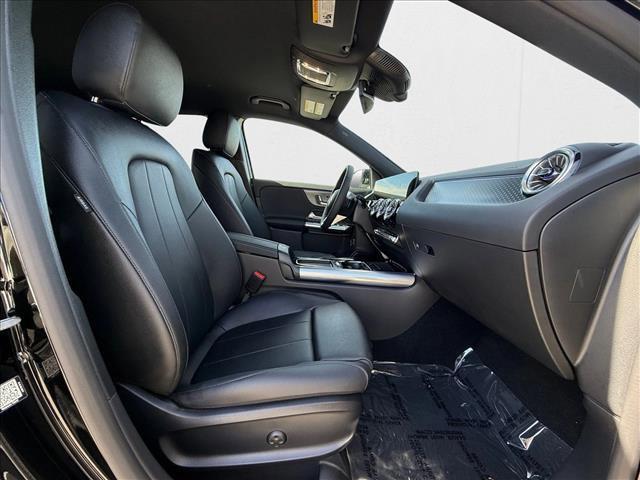 new 2025 Mercedes-Benz GLA 250 car, priced at $47,295
