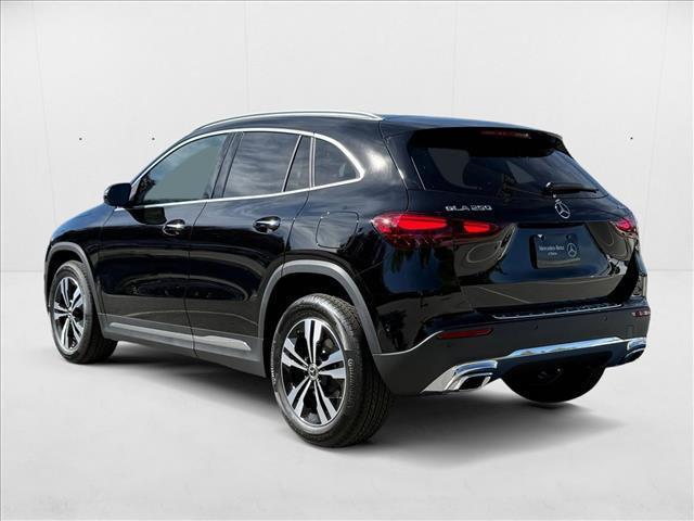 new 2025 Mercedes-Benz GLA 250 car, priced at $47,295