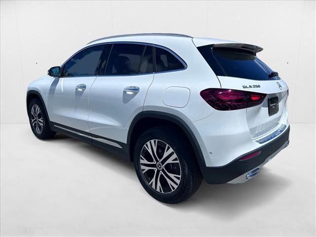 new 2025 Mercedes-Benz GLA 250 car, priced at $48,795