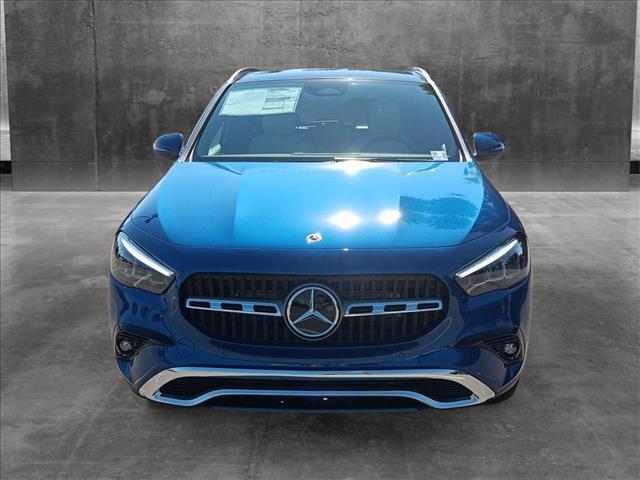 new 2025 Mercedes-Benz GLA 250 car, priced at $51,640