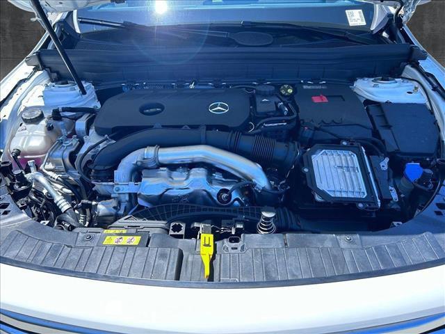 new 2025 Mercedes-Benz GLB 250 car, priced at $51,240