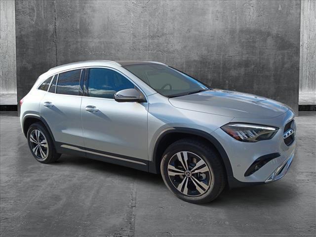 new 2025 Mercedes-Benz GLA 250 car, priced at $49,990