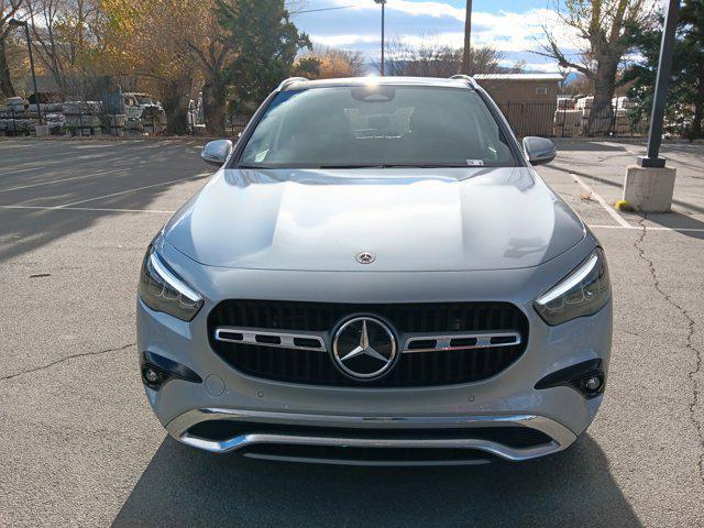 new 2025 Mercedes-Benz GLA 250 car, priced at $49,990