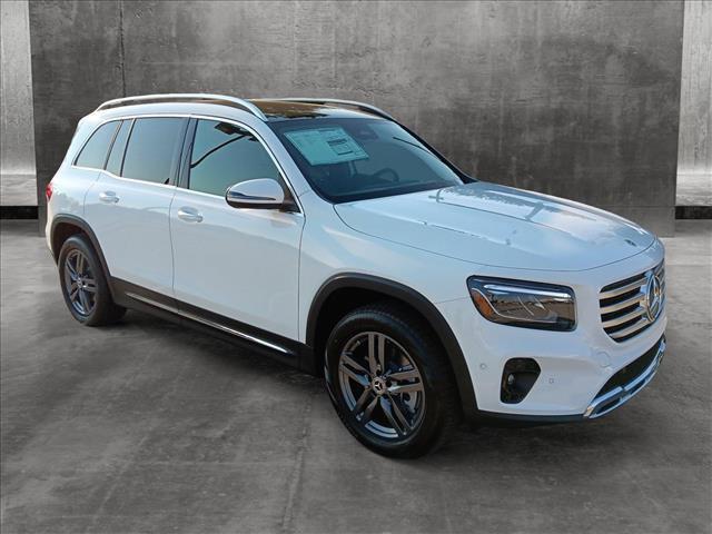 new 2025 Mercedes-Benz GLB 250 car, priced at $53,885