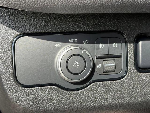 new 2025 Mercedes-Benz Sprinter 2500 car, priced at $68,000
