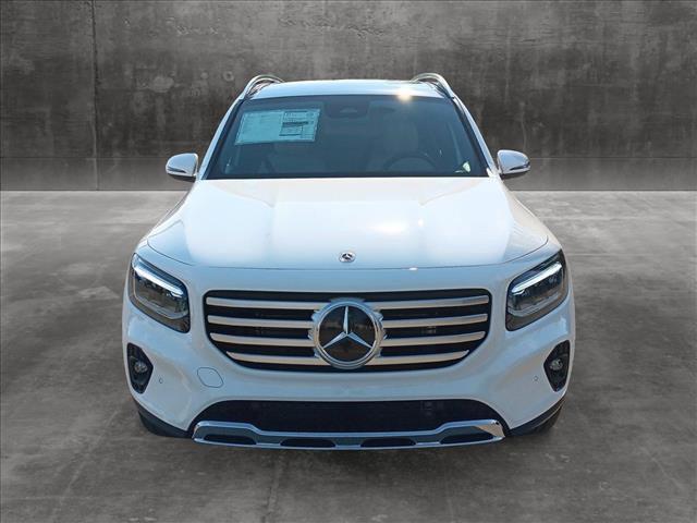 new 2024 Mercedes-Benz GLB 250 car, priced at $51,045