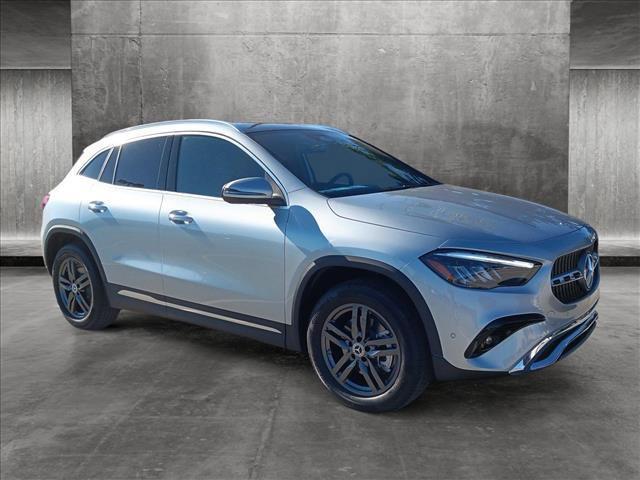 new 2025 Mercedes-Benz GLA 250 car, priced at $52,440