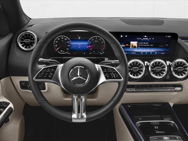 new 2025 Mercedes-Benz GLA 250 car, priced at $47,295