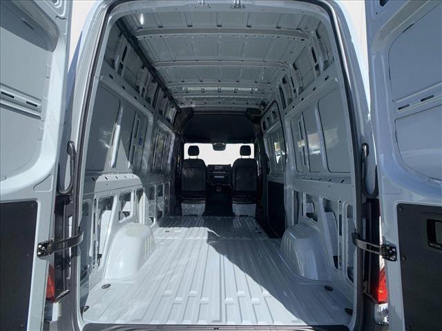 used 2024 Mercedes-Benz Sprinter 2500 car, priced at $57,674