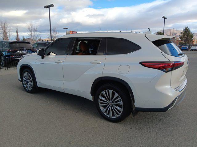 used 2020 Toyota Highlander Hybrid car, priced at $38,955