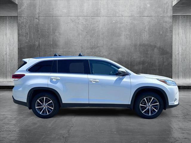 used 2019 Toyota Highlander car, priced at $20,474
