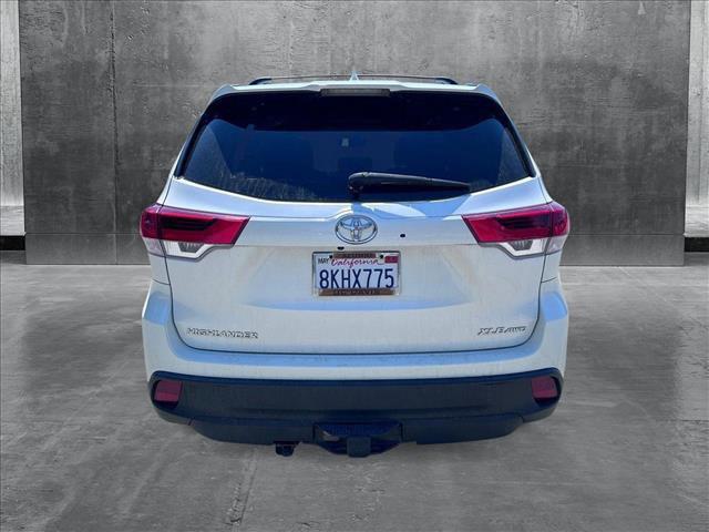 used 2019 Toyota Highlander car, priced at $20,474
