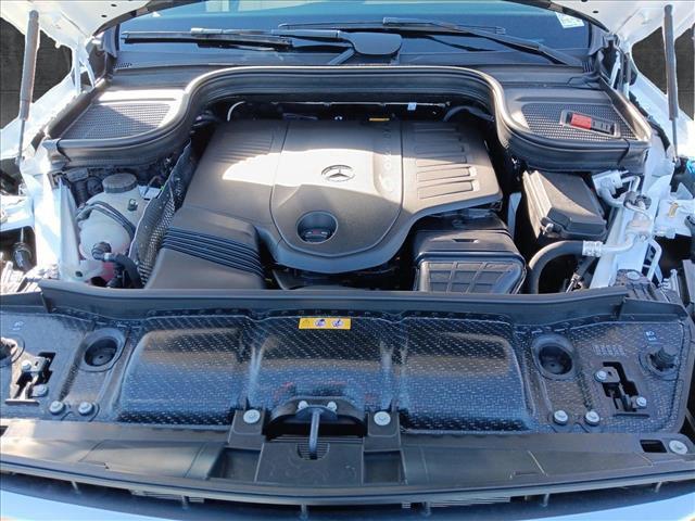 new 2025 Mercedes-Benz GLS 450 car, priced at $93,145