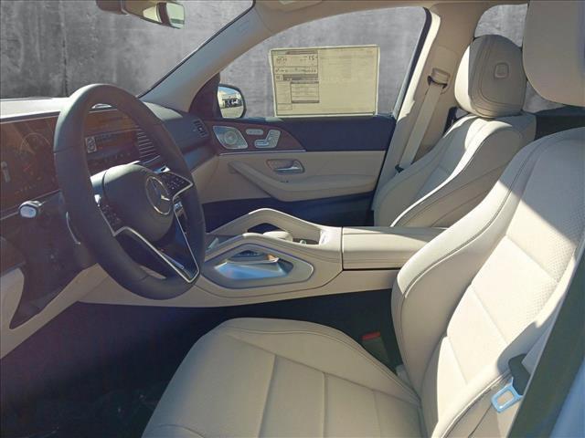 new 2025 Mercedes-Benz GLS 450 car, priced at $93,145