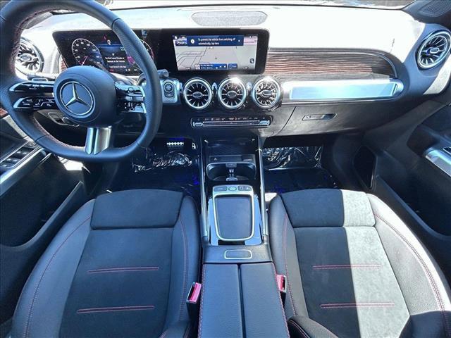 new 2025 Mercedes-Benz GLB 250 car, priced at $56,215