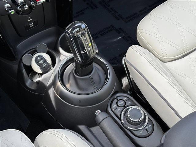 used 2022 MINI Hardtop car, priced at $25,395