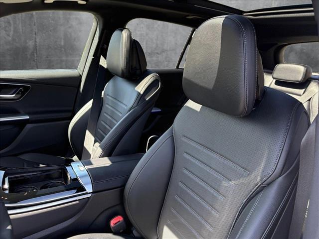 new 2025 Mercedes-Benz GLC 300 car, priced at $61,295