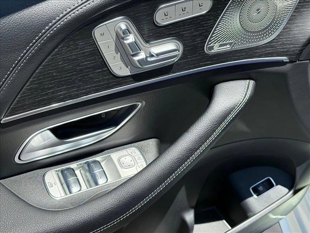 new 2025 Mercedes-Benz GLS 450 car, priced at $103,430