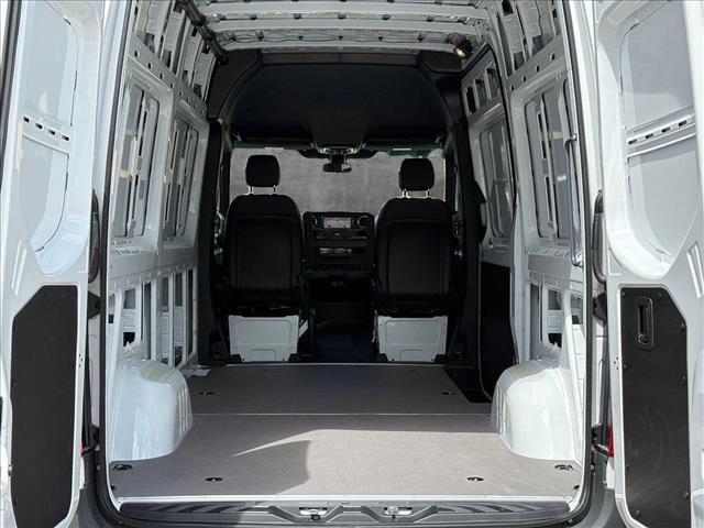 new 2025 Mercedes-Benz Sprinter 2500 car, priced at $70,925