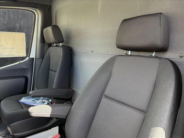 new 2024 Mercedes-Benz Sprinter 2500 car, priced at $75,769