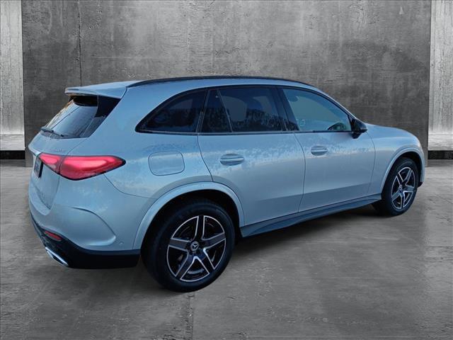 new 2025 Mercedes-Benz GLC 300 car, priced at $62,195