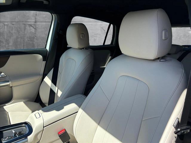 used 2025 Mercedes-Benz GLA 250 car, priced at $48,065